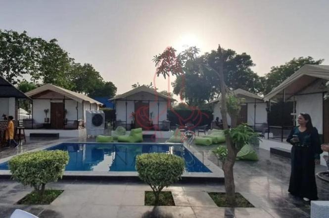 Luxury Farmhouse In Chhatarpur With Pool New Delhi Extérieur photo